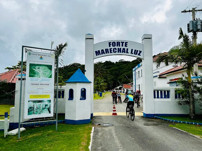 forte marechal luz sao francisco do sul curta litoral sc