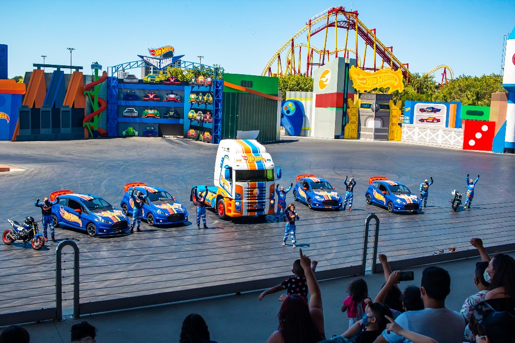Hot Wheels Epic Show, no Beto Carrero World