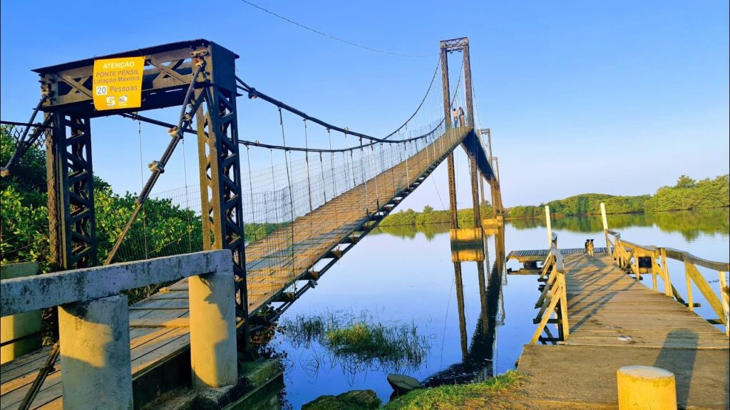 Ponte Pensil de Barra Velha