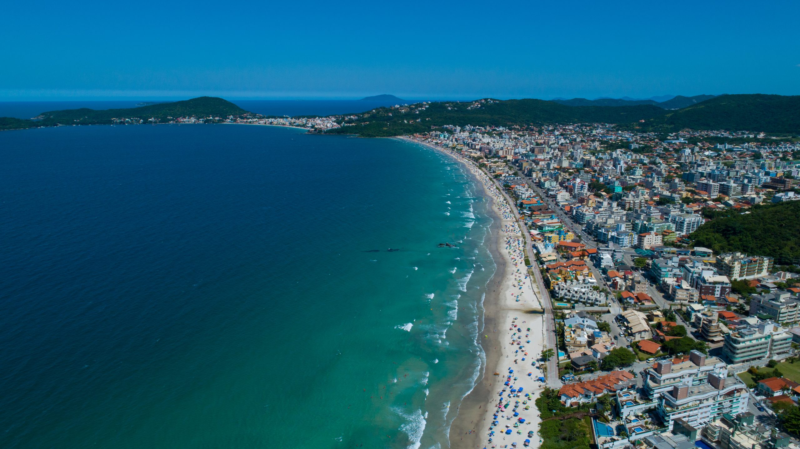 Praia de Bombas, em Bombinhas - SC
