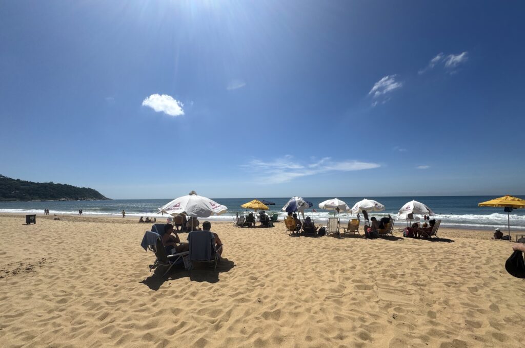 praia do estaleirinho