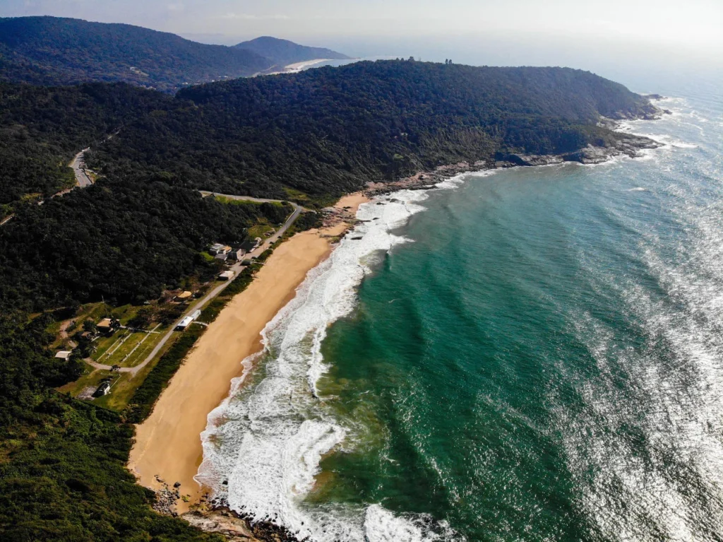 Praia do Pinho, em Balneário Camboriú - SC