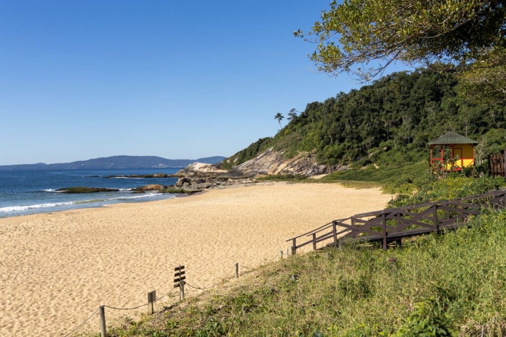 Praia do Estaleirinho, em Balneário Camboriú - SC