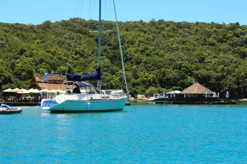 Praia em Porto Belo